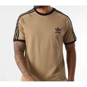 NEW MENS ADIDAS ORIGINALS 3-STRIPES CALIFORNIA T SHIRT Small JY1370 brown
